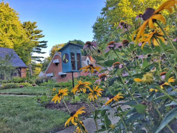 Old Orchard Free Library outside of the Meyer residence